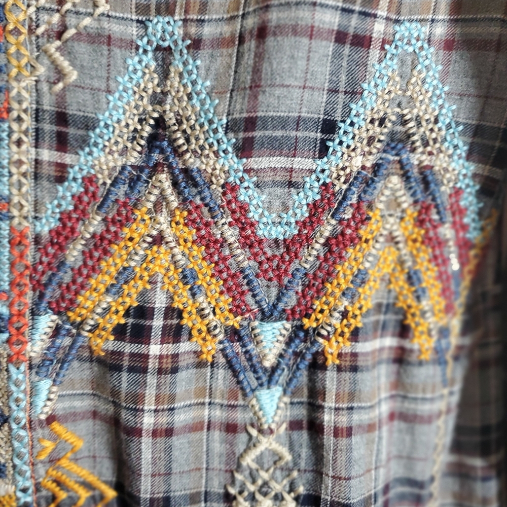 Johnny Was 3J Workshop Flannel Embroidered Tunic With Pearl Snap Buttons Size S - Picture 6 of 16
